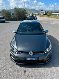 VW Golf 7.5 R