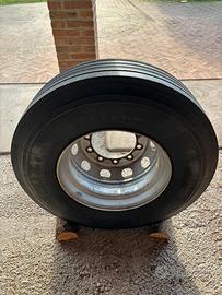 Ruota camion 315/80 r22.5