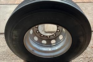 Ruota camion 315/80 r22.5