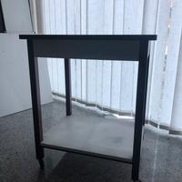 Carrello da Laboratorio Multifunzione a 2 ripiani.