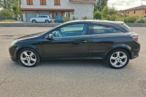 Opel Astra gtc 2008
