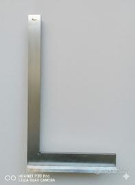 squadra a cappello professionale 