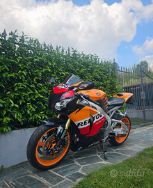 Cbr 1000 rr fireblade repsol