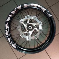 Fantic 125 sm 07-10 : centralina cerchio pinza pom