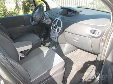 Renault Modus 1.2 16V Dynamique