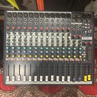 Mixer Soundcraft epm12