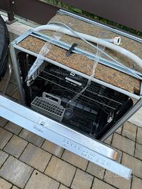 Lavastoviglie whirpool