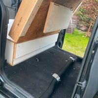 Box camperizzazione letto  per auto universale