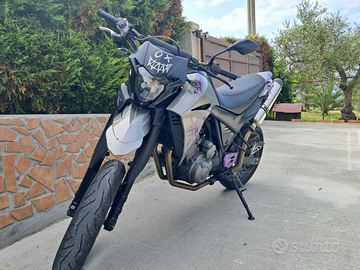 Xt660 X
