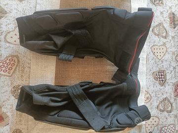 ginocchiere per moto 