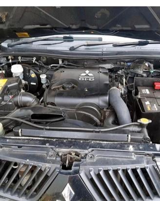 MOTORE MITSUBISHI L200 2.5 DIESEL CODICE 4D56 (2A)