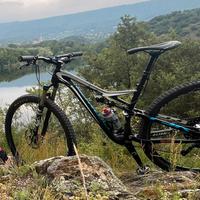 Specialized Epic 29” Full Suspension Mountain bike