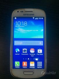 cellulare samsung galaxy gt-I8200