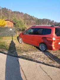 Ford tourneo 