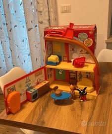 La grande casa di Bing con accessori Bing e Flop