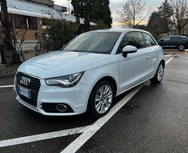 Audi a1 1.6 TDI 90cv