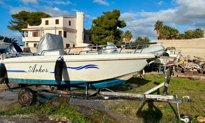 Barca +yamaha4t +carrello