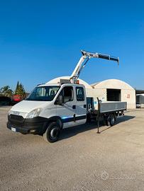 IVECO DAILY 70C17 DOPPIACABINA E GRU