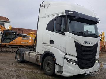 S-Way IVECO AS440S46T/P