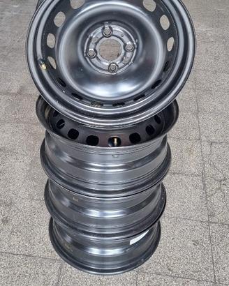 Cerchi Da  15.  perfetti  a 4 Fori