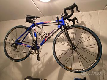 Bici da corsa sato