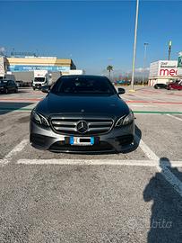 Mercedes-Benz E220d Premium