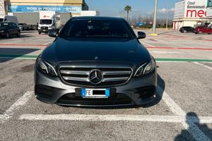 Mercedes-Benz E220d Premium