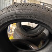 Gomme Estive 215/50/17 95w
