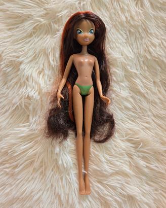 Bambola Winx Aisha School Girl