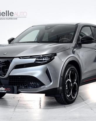 Alfa Romeo Junior 1.2 ibrida Speciale 145cv edct6