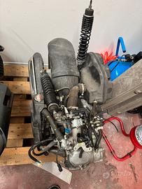 Motore Vespa GTS 125 2025 + ricambi originali