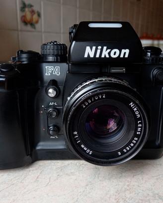 Nikon F4