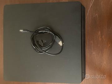 PlayStation 4 Usata