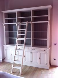 Libreria laccata a 2 colori