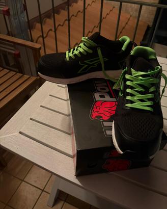 Scarpe U power antifortunistiche