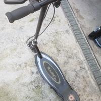 monopattino elettrico razor 