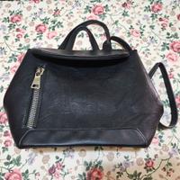 Borsa a mano nera – stile satchel elegante