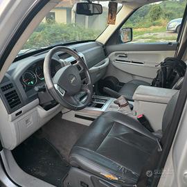 jeep cherokee kk da sistemaro o come ricambi 