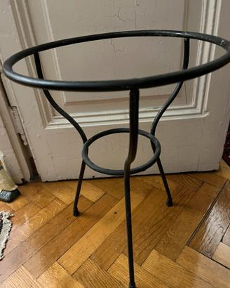 Treppiede in ferro battuto porta piante o vaso orn