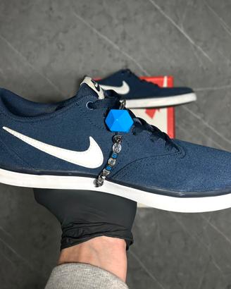Nike SB Blu – Taglia 42 – Originali 🔥