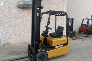 Muletto Caterpillar elettrico