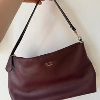 Borsa guess color vinaccia/bordeaux