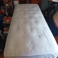 materasso e rete elettrica 