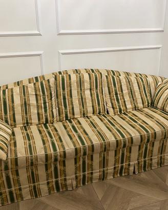 Divano stile classico