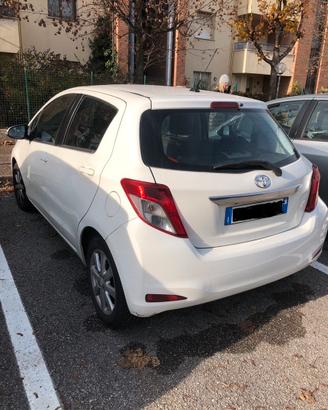 Toyota Yaris 1.3 5 porte