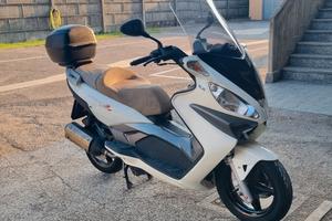 Malaguti Madison 3 250 ie
