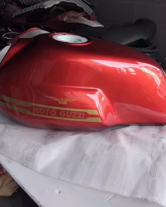 Serbatoio Moto Guzzi V7