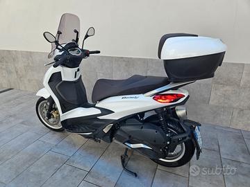 Piaggio Beverly 300 - 2021