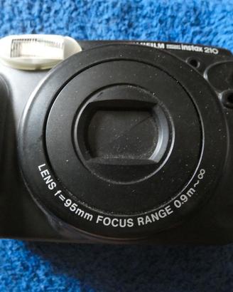 macchina fotografica Fujifilm instax 210
