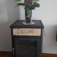 Stufa a legna LA NORDICA-EXTRAFLAME in ghisa